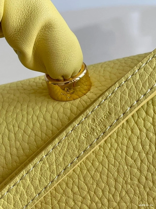 WIS MM TWIST VUITTON LOUIS 0713